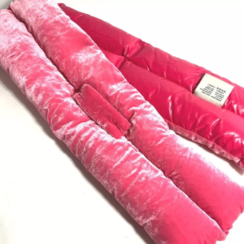 MONCLER Down velor logo Scarf Rayon / silk pink Unused - Picture 8 of 8